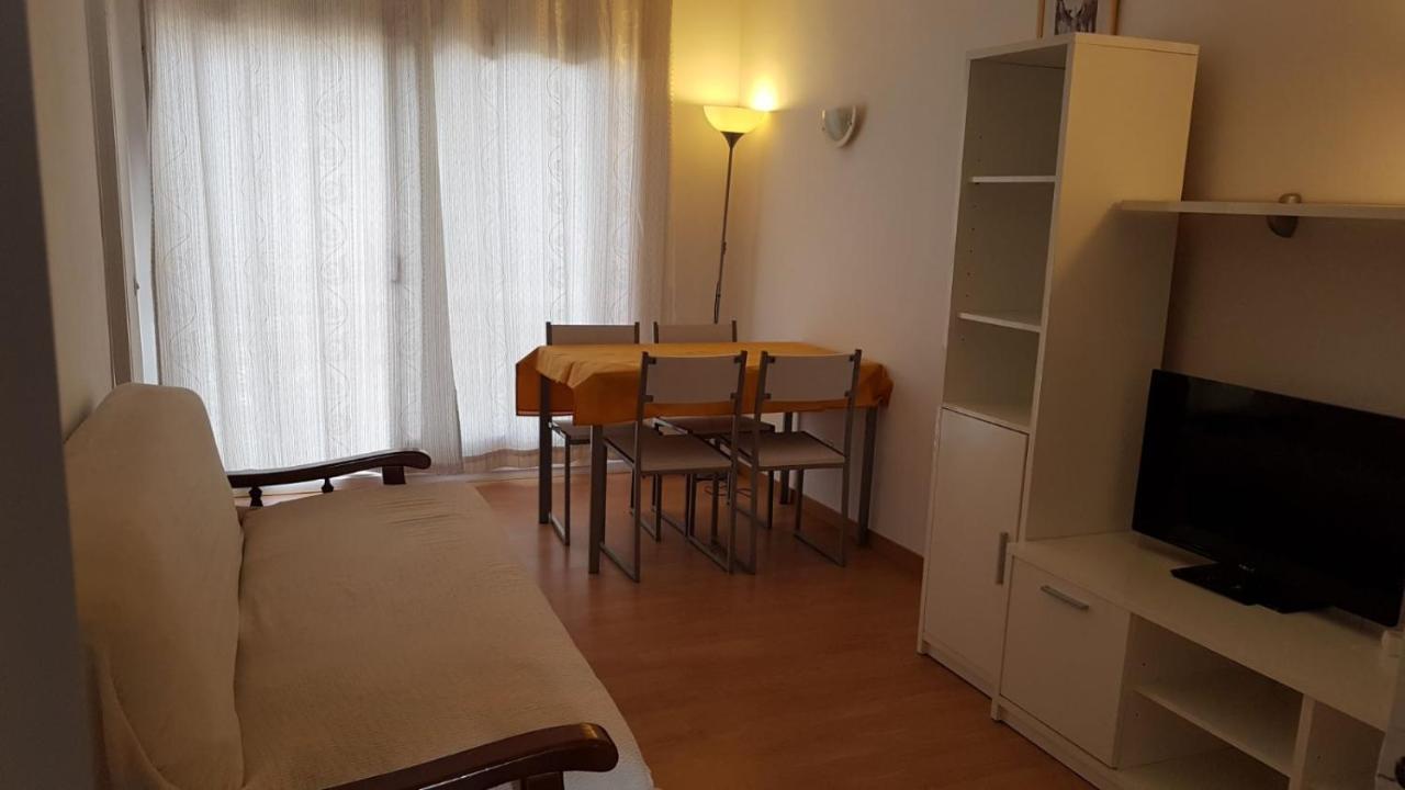 5 Carrer Del Port De Reig Apartment Roses